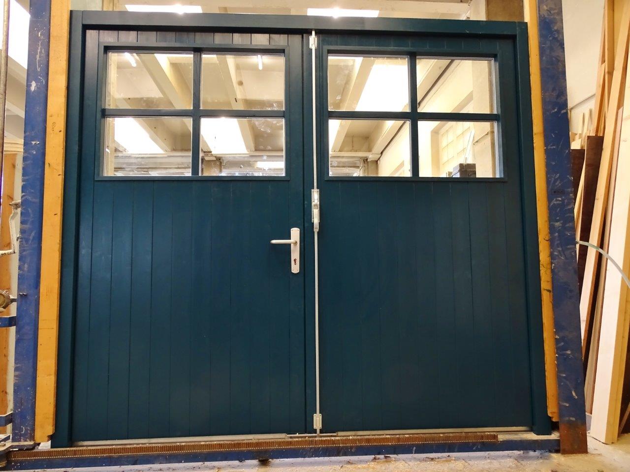 Garagentore - Flügeltore - ALLEMANN® GmbH Holz- u. Metallprodukte